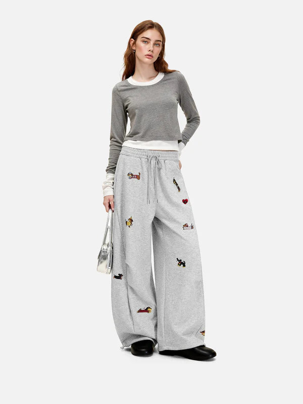 Doggy Wide Leg Sweatpants
