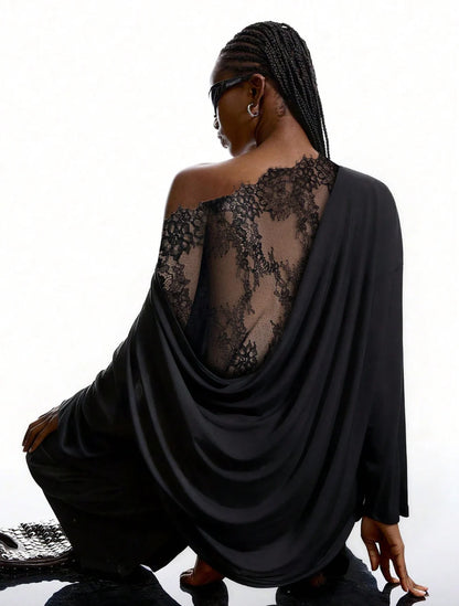 NOIRÉ LACE BACK TOP